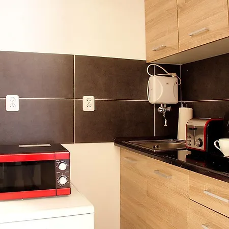 Δωμάτια σε οικογενειακή κατοικία Rest- Z Lazienkami