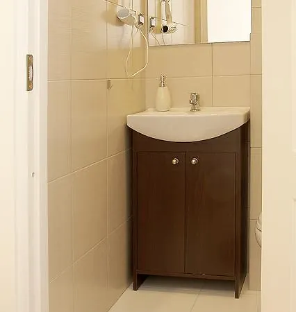 Rest- Z Lazienkami * Γκντίνια