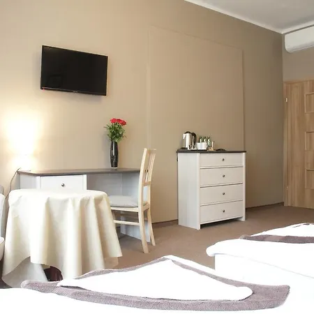 Rest- Z Lazienkami Δωμάτια σε οικογενειακή κατοικία