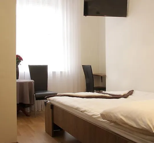 Rest- Z łazienkami *